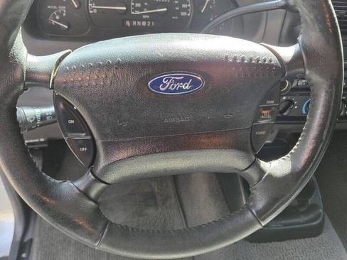 Used 2002 Ford Ranger XLT RWD image 16