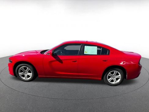Used 2022 Dodge Charger SXT image 7