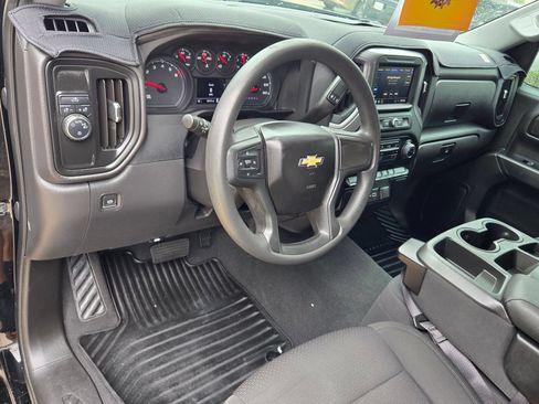 Certified 2022 Chevrolet Silverado 1500 Custom RWD image 10