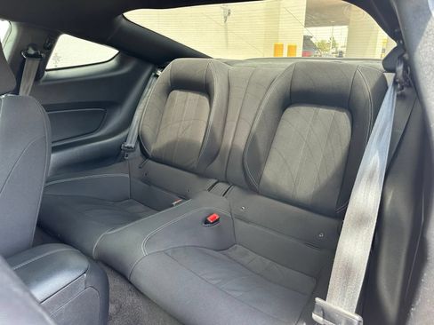 Used 2019 Ford Mustang GT RWD image 14