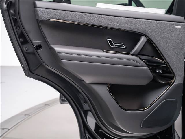 New 2027 Land Rover Range Rover Sport Dynamic SE AWD/4WD image 25