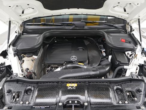 Used 2020 Mercedes-Benz GLE 350 4MATIC w/ Premium Package image 33