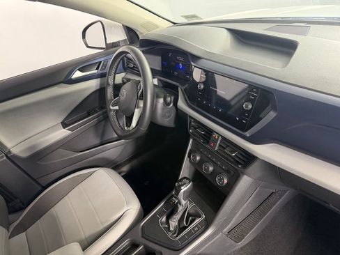 Used 2022 Volkswagen Taos SE image 33