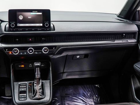 Used 2025 Honda CR-V Sport image 17