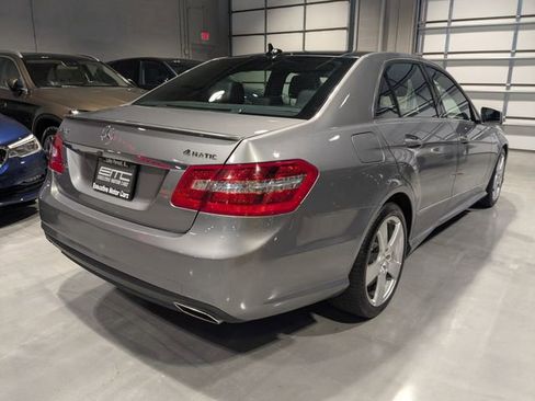 Used 2011 Mercedes-Benz E 350 4MATIC Sedan image 9