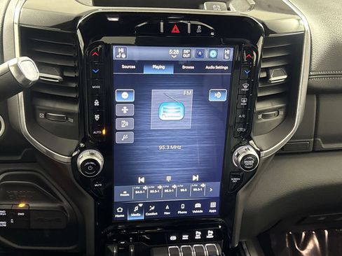 Used 2022 RAM 2500 Laramie image 18