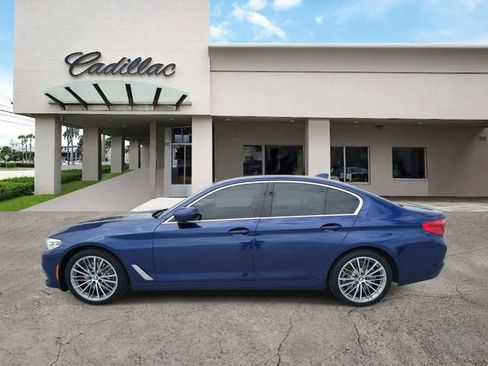 Used 2020 BMW 540i w/ Convenience Package RWD image 2