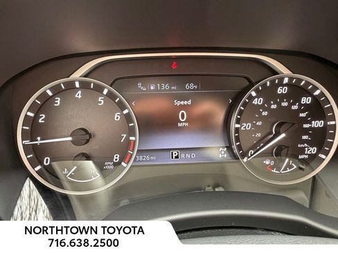 Used 2025 Nissan Frontier SV w/ SV Convenience Package AWD/4WD image 8