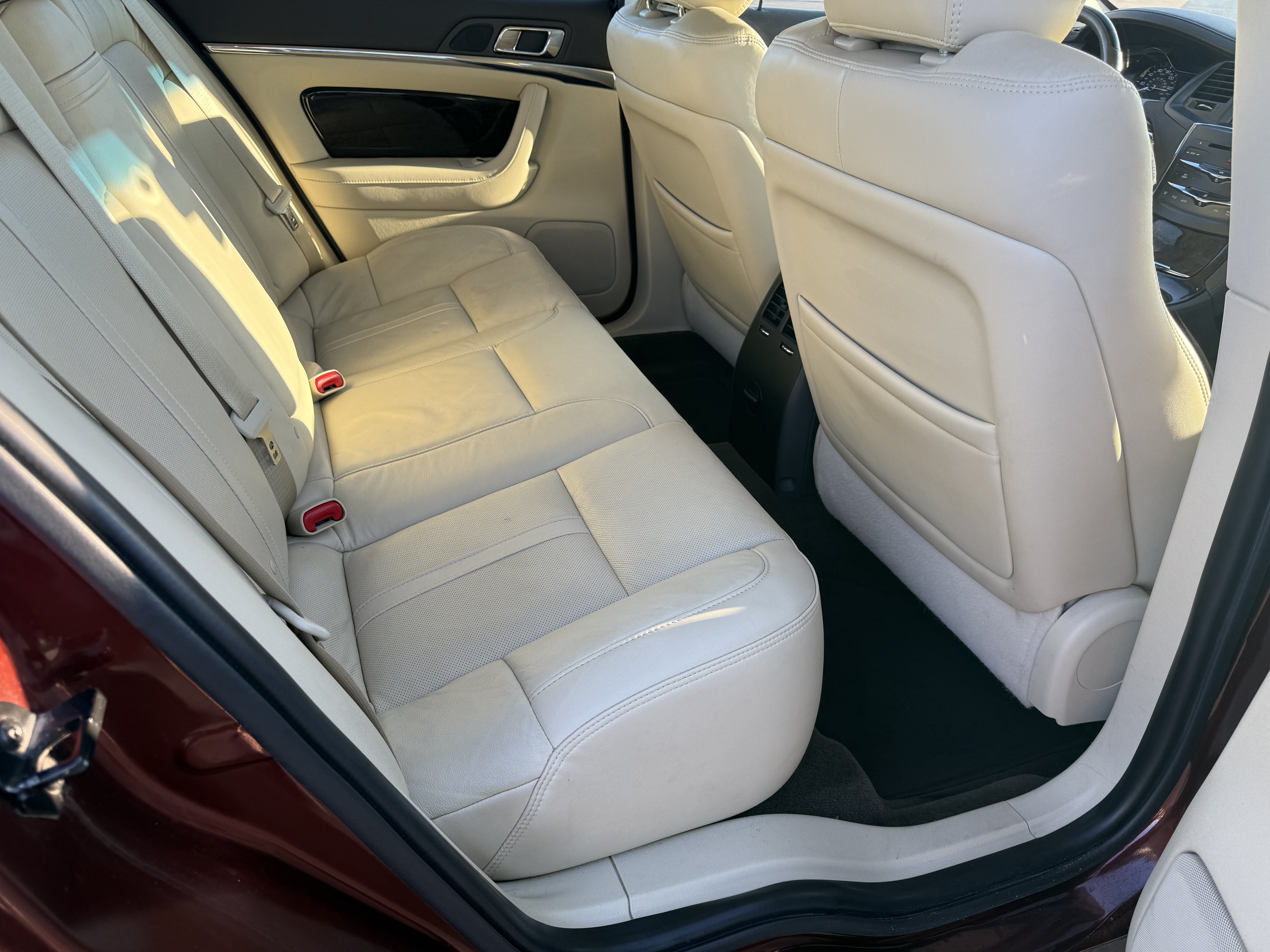 Used 2016 Lincoln MKS w/ Equipment Group 101A FWD image 11