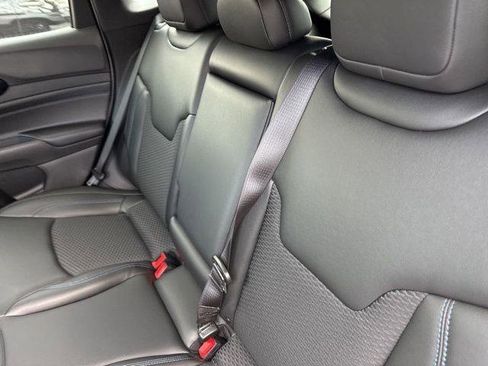 New 2026 Jeep Compass Latitude image 24