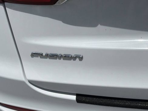 Used 2020 Ford Fusion S FWD image 38