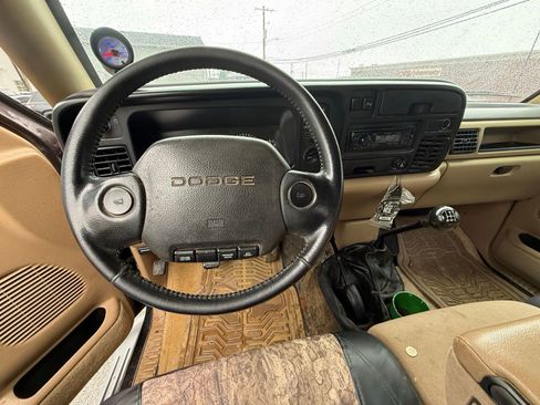 Used 1997 Dodge Ram 2500 Truck 4x4 Club Cab image 14