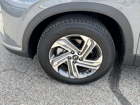 Used 2023 Hyundai Santa Fe SE w/ Cargo Package image 9