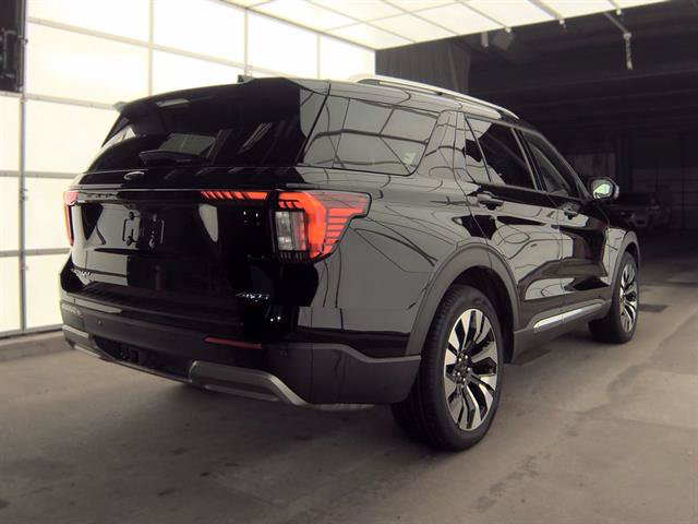 Used 2026 Ford Explorer Platinum w/ LUX Leather Package AWD/4WD image 4
