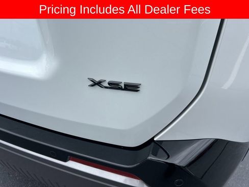 Used 2026 Toyota RAV4 XSE w/ Panoramic Sun Roof Package AWD/4WD image 21