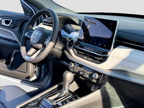 New 2026 Jeep Compass Limited image 5