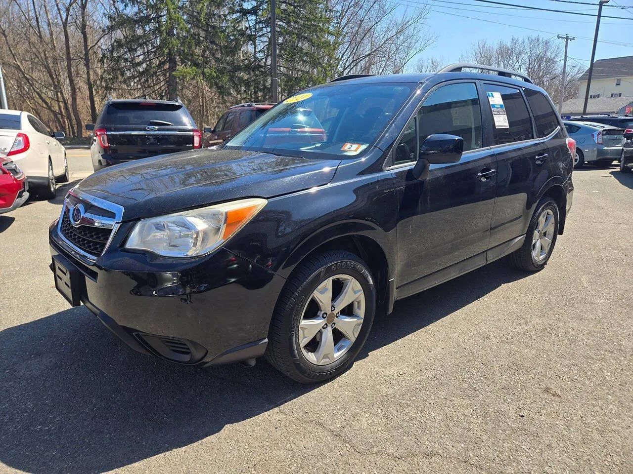 Used 2015 Subaru Forester 2.5i Premium w/ All-Weather Package AWD/4WD image 9