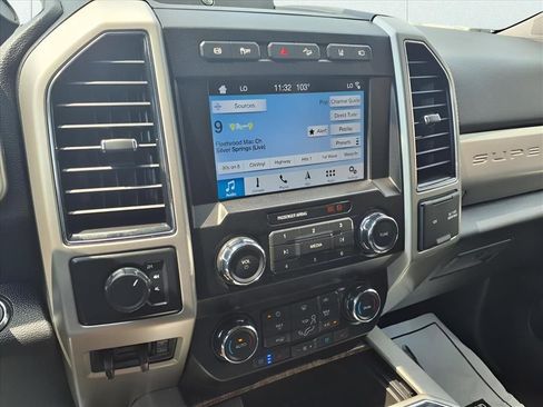 Used 2019 Ford F450 Lariat w/ Lariat Ultimate Package image 5