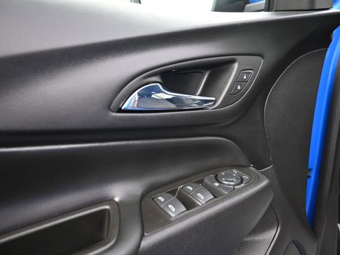 Used 2024 Chevrolet Equinox LT image 24