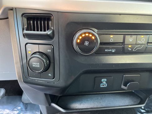 Used 2022 Ford F150 XLT image 18