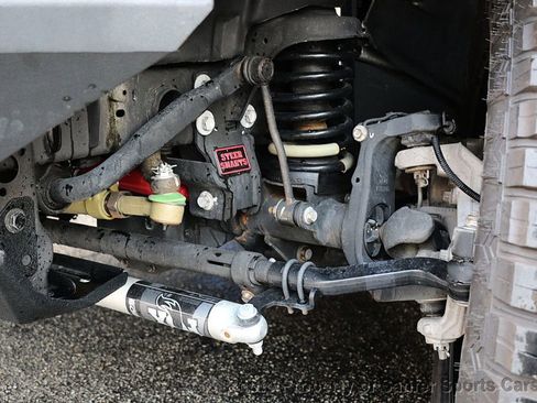 Used 2018 Jeep Wrangler Unlimited Rubicon w/ Dual Top Group image 18