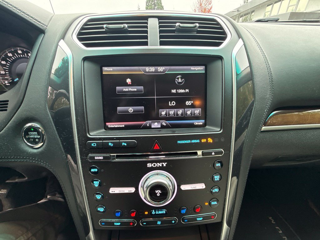 Used 2016 Ford Explorer Platinum AWD/4WD image 22