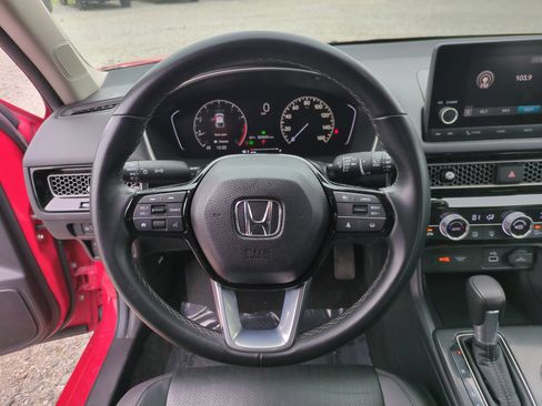 Used 2024 Honda Civic EX-L image 18