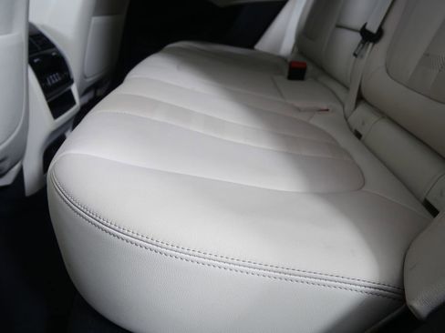 Certified 2022 BMW X5 sDrive40i w/ M Sport Package image 14