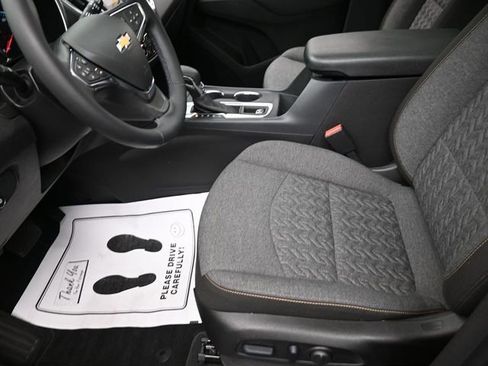 Used 2024 Chevrolet Equinox LT AWD/4WD image 15
