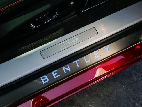 Used 2024 Bentley Continental GT AWD/4WD image 13