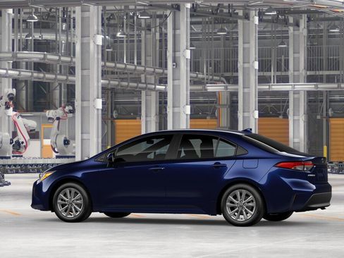 New 2026 Toyota Corolla LE FWD image 5