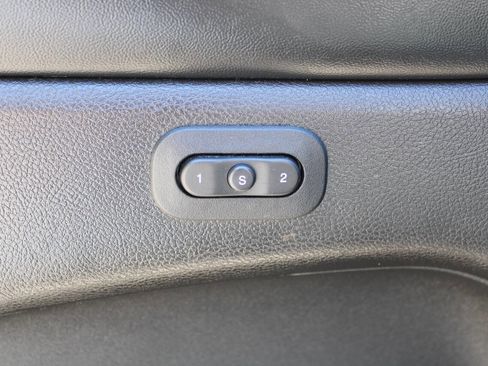 Used 2019 Jeep Grand Cherokee Limited image 44