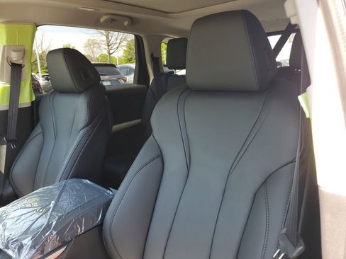 New 2026 Acura MDX SH-AWD image 19