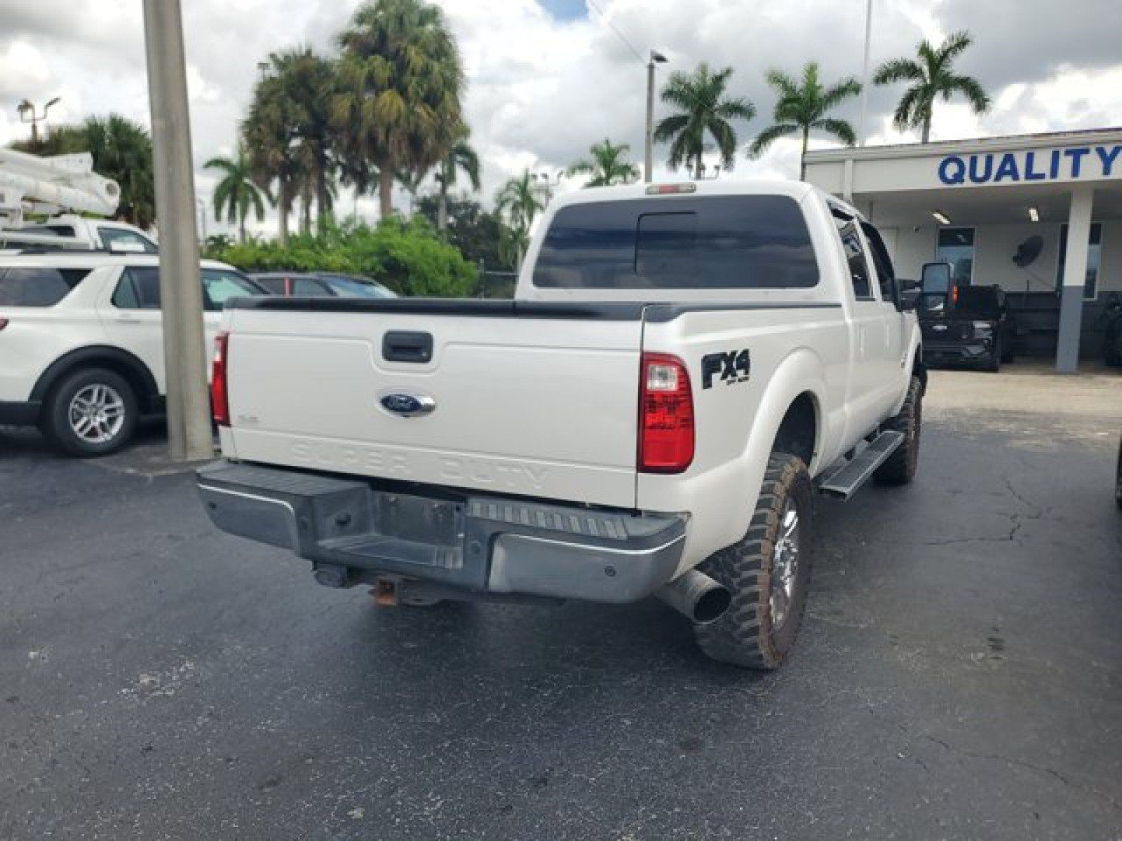 Used 2015 Ford F250 Lariat w/ Chrome Package AWD/4WD image 8