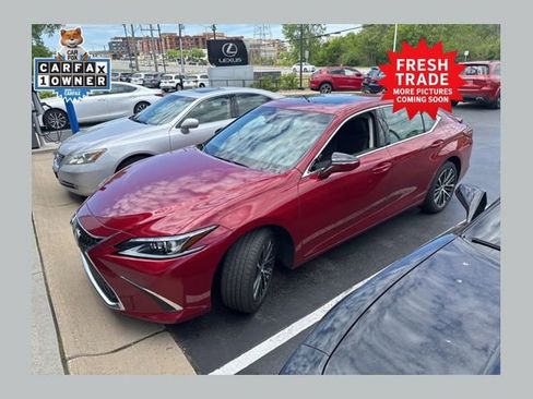 Used 2022 Lexus ES 250 w/ Premium Package AWD/4WD image 1