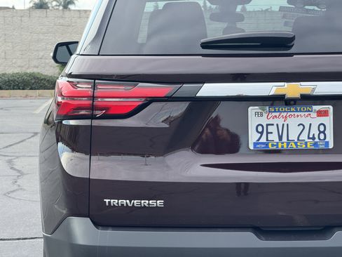 Certified 2023 Chevrolet Traverse LT image 7