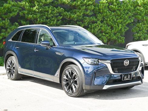 Used 2024 MAZDA CX-90 Plug-In Hybrid w/ Premium Pkg image 3