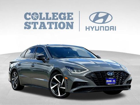 Used 2021 Hyundai Sonata SEL Plus FWD image 3