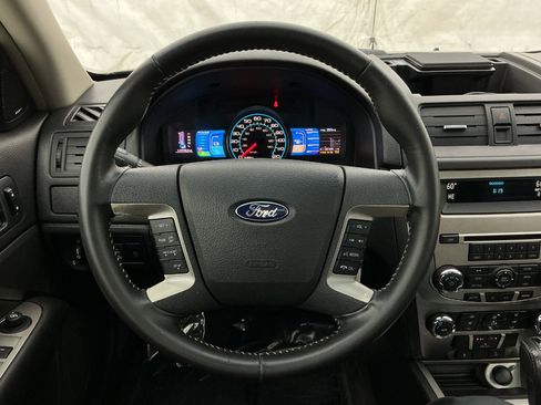 Used 2010 Ford Fusion Hybrid FWD image 30
