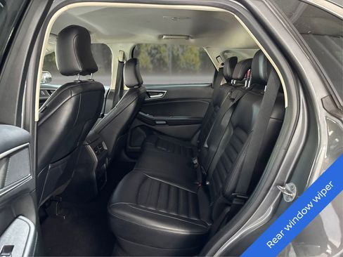Used 2023 Ford Edge SEL AWD/4WD image 10