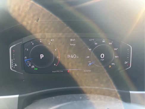 Used 2023 Volkswagen Atlas SE w/ Panoramic Sunroof Package image 15