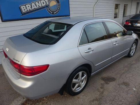 Used 2005 Honda Accord EX image 5