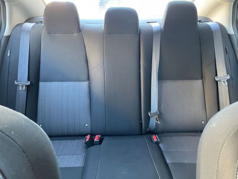 Used 2025 Nissan Sentra SV image 36