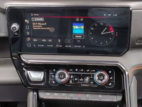 Used 2023 GMC Sierra 1500 AT4 w/ Technology Package AWD/4WD image 18