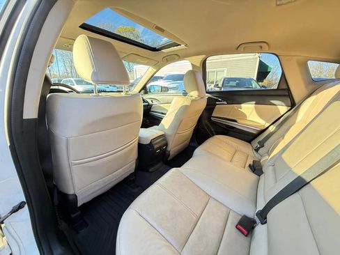 Used 2014 Honda Crosstour EX-L image 11