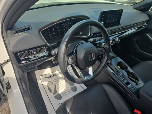 Used 2024 Honda Civic Sport Touring image 14