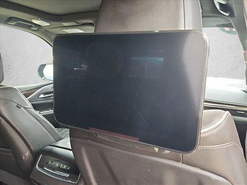 Used 2021 Cadillac Escalade Premium Luxury Platinum image 25