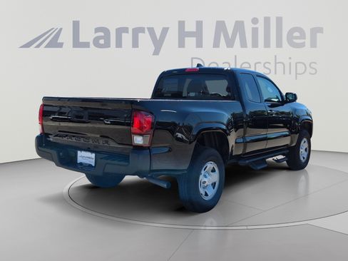 Certified 2023 Toyota Tacoma SR RWD image 5