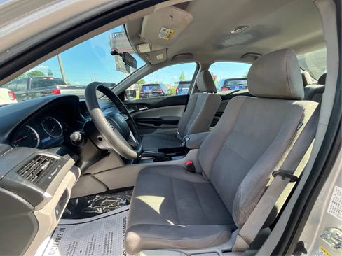 Used 2012 Honda Accord LX image 9