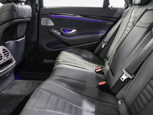 Used 2016 Mercedes-Benz S 550 Sedan image 19